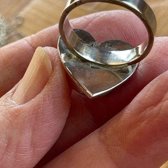 Rose quartz and sterling heart ring - Picture 6 of 9